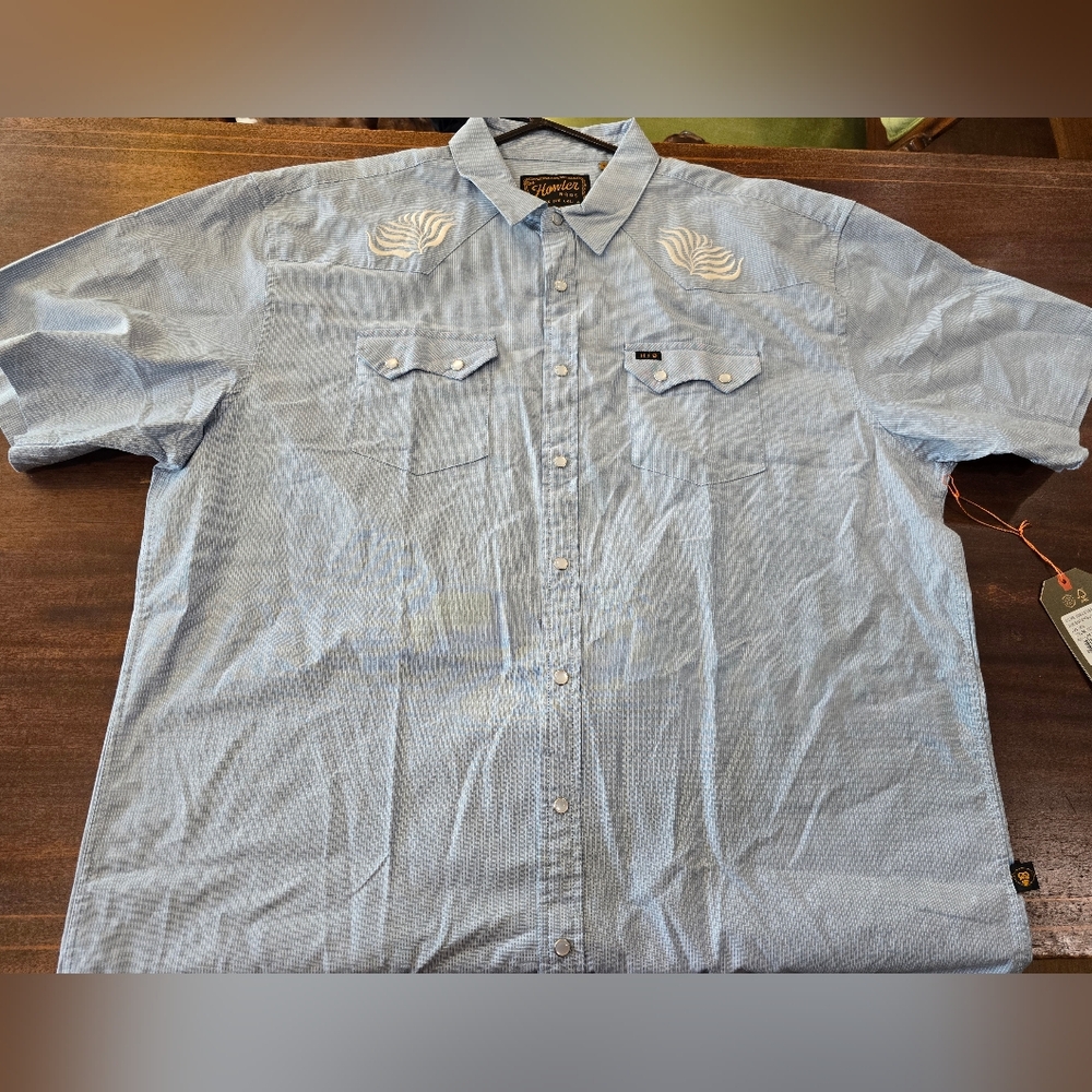 NWT Crosscut Deluxe Men's Howler Bros Short Sleeve Pearl Snap shirt